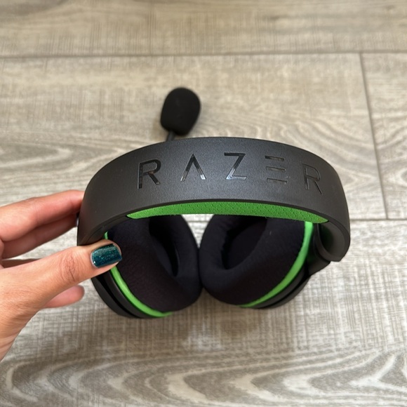 Razer Kaira Pro Wireless Gaming Headset for Xbox Series X|S - Picture 2 of 12